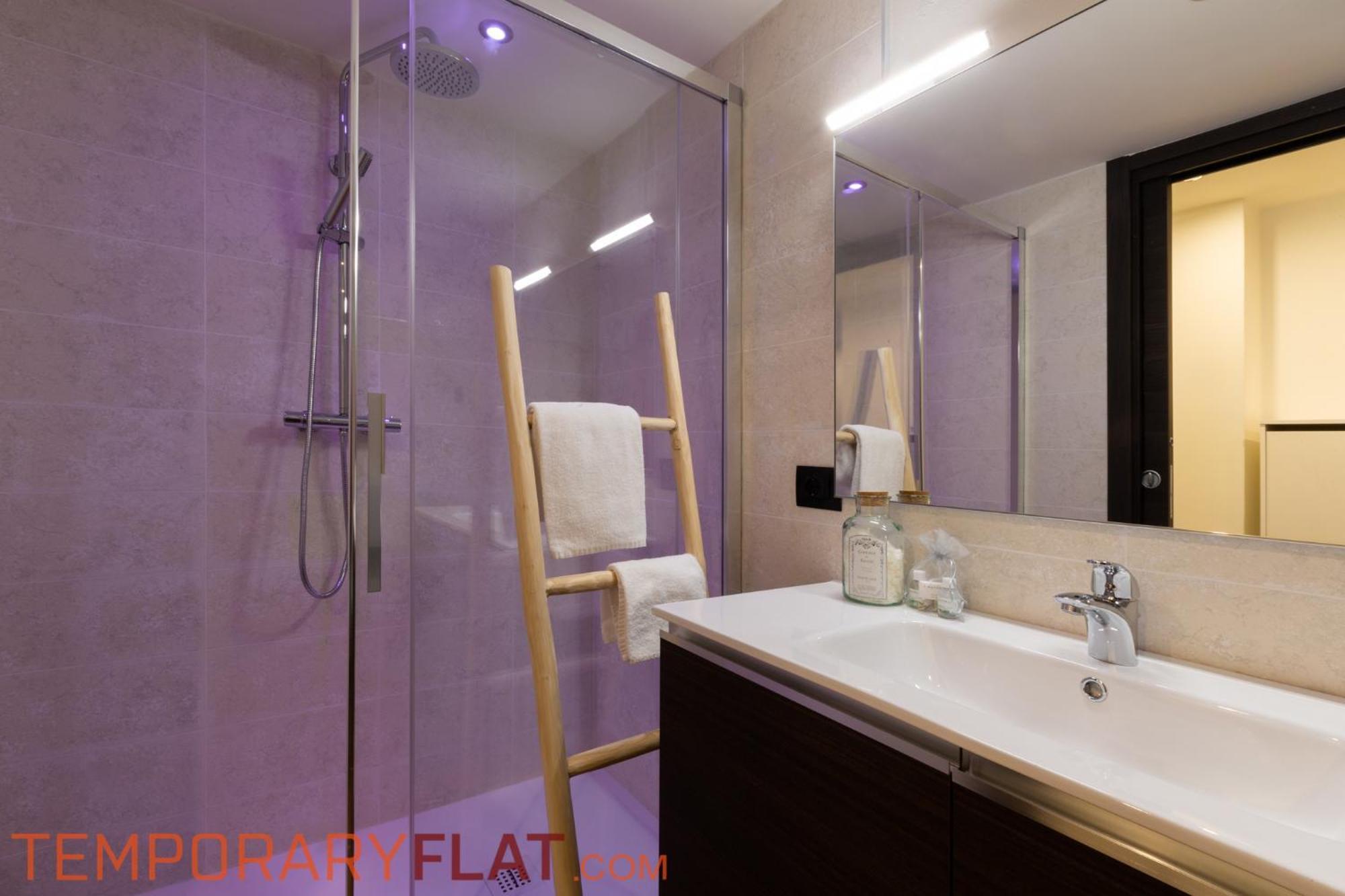Temporaryflat Apartment *